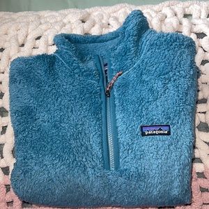 Women’s Patagonia half zip/pull over